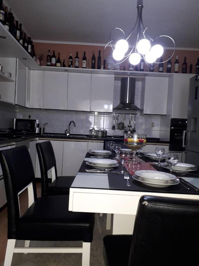 Apartament Lucica *
